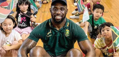  ??  ?? SPRINGBOK captain Siya Kolisi visited a local Japanese school yesterday as the national team build towards their opening game of the World Cup on September 21.