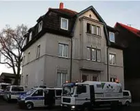  ?? Dieses unscheinba­r wirkende Haus in der Oststraße in Gotha war Ziel der Razzia. ??