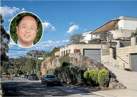  ??  ?? Huang Xiangmo, inset, can’t return to his mansion home in Mosman, Sydney.