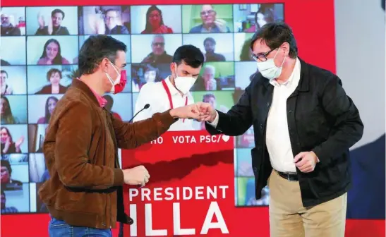  ?? EFE / PSC ?? Pedro Sánchez y Salvador Illa ayer, durante uno de los tres actos que han compartido