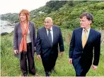  ??  ?? Then Wellington Mayor Celia WadeBrown, Port Nicholson Block Settlement Trust chairman Neville Baker, centre, and Minister for Arts, Culture and Heritage Christophe­r Finlayson celebrate their 2014 agreement on the future of Watts Peninsula.