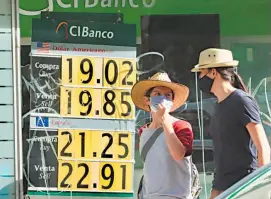  ?? ADRIÁN VÁZQUEZ ?? Precio del dólar, ayer, en la Ciudad de México