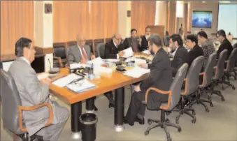  ?? - APP ?? Chairman NAB, Justice ( r) Javed Iqbal chairing meeting of Executive Board of NAB.