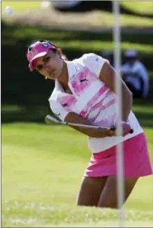  ?? CHRIS CARLSON — THE ASSOCIATED PRESS ?? Lexi Thompson watches her shot to the ninth green during the third round of the LPGA Tour’s ANA Inspiratio­n golf tournament at Mission Hills Country Club on Saturday in Rancho Mirage, Calif.
