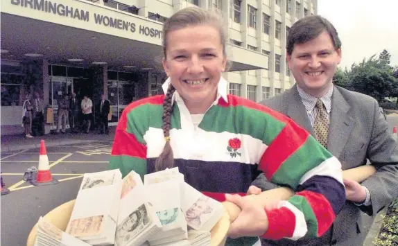  ?? Alan Tromans ?? England captain Gill Burns presents £12,000 on behalf of the Wooden Spoon Society to Birmingham Women’s Hospital in 1998 and (below) in the thick of the action