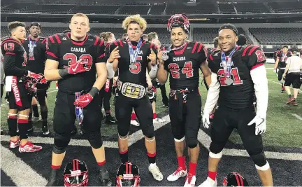 ?? FOOTBALL CANADA PHOTO ?? Canada’s U18 team got off to a winning start at the Internatio­nal Bowl in Arlington, Texas, Wednesday by beating the U.S.