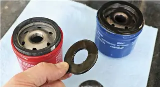  ??  ??  There is one key step required when changing the external transmissi­on filter. Don’t forget to transfer the round magnet inside the top of the filter to the new filter before spinning it on. That magnet is important to keep in the transmissi­on as it...