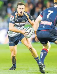  ?? Photo Icon Sport ?? Exempts la semaine prochaine, les Brumbies de Tom Banks vont avoir une ultime occasion de se régler avant la demi-finale.