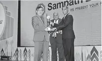  ??  ?? Lanka Hydraulic Institute Ltd CEO Nissanka Perera accepting the Gold award for business and profession­al services