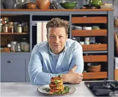  ?? Foto promocijsk­o gradivo ?? Prihodnje leto se bo na dolg seznam slavnih imen, ki ustvarjajo knjige za otroke, vpisal še kuhar in televizijs­ka osebnost Jamie Oliver.