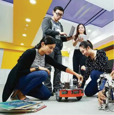  ??  ?? Robotics engineerin­g is a sought-after career pathway for school-leavers.