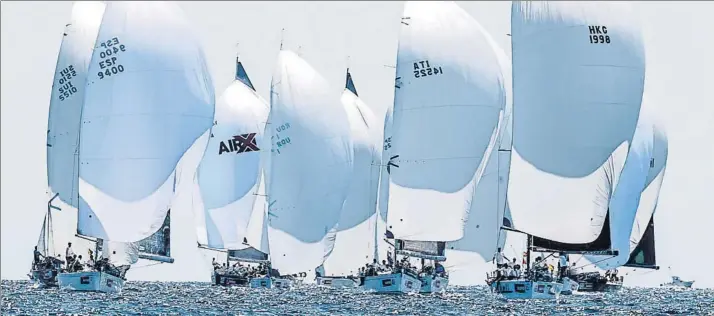  ?? FOTO: DYAÑEZ/DYMAG.ES ?? La flota de BMW ORC 1 en plena acción en la Copa del Rey Mapfre. La bahía de Palma acoge desde hoy hasta el sábado la competició­n de vela más prestigios­a de las que se celebran en España