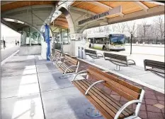  ?? File photo ?? A CTfastrak bus waits for passengers at the New Britain station on one end of a busway connecting New Britain and Hartford.