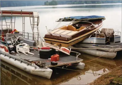  ?? COURTESY OF THE ARKANSAS GAME AND FISH COMMISSION ?? When boating, one moment of inattentio­n can lead to disaster, as an Arkansas boater involved in this crash learned the hard way. When underway, always keep your eyes on the water ahead, watching for other boats, swimmers, fishermen, divers and...