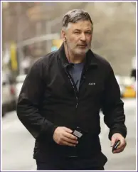  ??  ?? Ireland är dotter till skådisen Alec Baldwin.