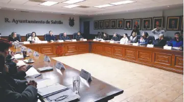  ??  ?? Reelección. Para la próxima administra­ción municipal, prácticame­nte el total de regidores priístas repetirá en su cargo.