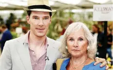  ??  ?? Benedict Cumberbatc­h with actress mother Wanda Ventham