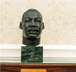  ??  ?? Ha recuperado el busto de Martin Luther King y ha incorporad­o el de Rosa Parks otro icono de los derechos civiles en EE UU