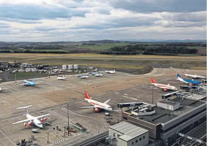  ?? Picture: Getty. ?? Edinburgh Airport has proposed the E7a route – but communitie­s in Fife are not happy.
