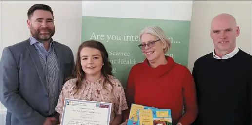  ??  ?? From left: Ronan McArt, Joint Coordinato­r of the B. Applied Sc course, Chloe Coen, B. Applied Sc student receiving her award from Brid Torrades, MSc Applied Culinary Nutriton, Chef and Owner Ósta Café, Sean Gilbride Food Technologi­st, Food Technology...
