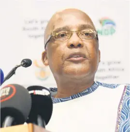  ?? Picture: GCIS ?? ‘UNFORTUNAT­E CIRCULAR’. Home Affairs Minister Aaron Motsoaledi says that the directive should not have been issued.