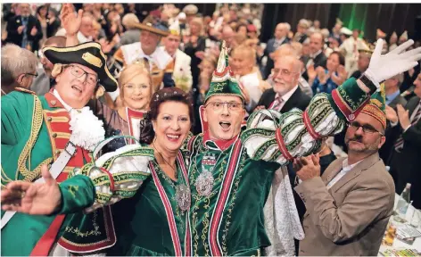  ?? RP-FOTO: RALPH MATZERATH ?? Prinz Christoph und Prinzessin Veronika regieren jetzt die Jecken.