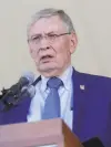  ?? Karen Warren / Houston Chronicle 2017 ?? Former Commission­er Bud Selig says he doesn’t think Barry Bonds should be in the Hall of Fame.