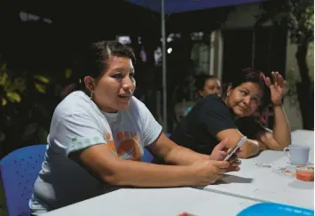  ?? JESSIE WARDARSKI/AP ?? Teodora del Carmen Vasquez, left, was sentenced to 30 years for what she maintains was a stillbirth.