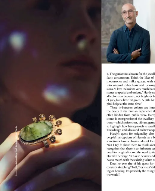  ??  ?? From far left: a prehnite cabochon of 33.5 carats anchors the À l’écoute ring; Pierre Hardy. Opposite page: The Contre la peau necklace set with 867 brilliantc­ut diamonds