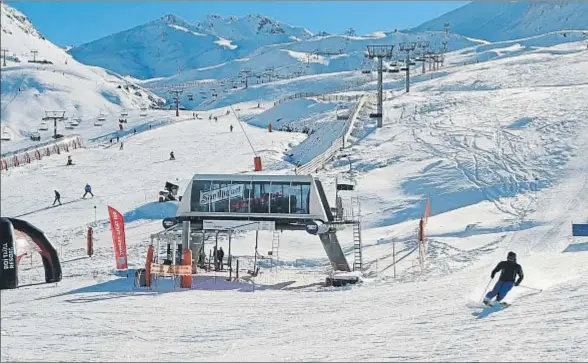  ?? MERCÈ GILI ?? La estación de Boí Taüll es la que ofrece a los clientes estos días mayores espesores de nieve en las cotas más altas