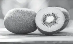  ?? DREAMSTIME/TNS ?? Kiwifruit are loaded with vitamin C, potassium and a range of bioactive components.