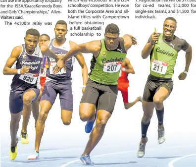  ?? FILE ?? Calabar High’s Michael Stephens (right) moves in to hand the baton to teammate Dejour Russell (second right) during the Class One boys’ 4x100m at the 2018 Camperdown Classics. Calabar won the event in 40.12 seconds.