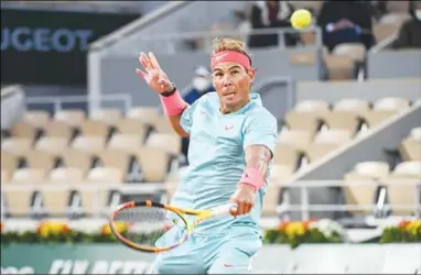  ??  ?? Rafael Nadal heeft zich zonder enige moeite geplaatst voor de derde ronde van Roland Garros. (Foto: Nusport)