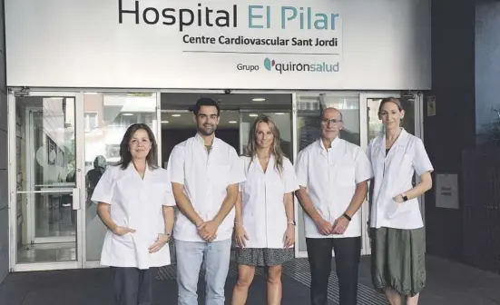  ??  ?? La Unidad de Sedación dental del Grup Dr. Bladé frente el Hospital El Pilar