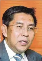  ??  ?? Datuk Seri Azharuddin Abd Rahman