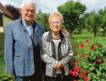  ?? Foto: Maximilian Merktle ?? Auf 60 Jahre Ehe können Franz und Lotte Gump aus Herbertsho­fen zurückblic­ken.