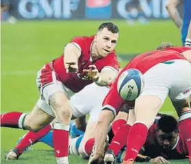  ?? FOTO: AP ?? El galés Gareth Davies, en acción en el partido contra Francia del Torneo Seis Naciones