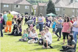  ??  ?? Right note Audience at Ochil Park enjoyed the programme of music