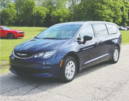  ?? PHOTOS: JIL MCINTOSH ?? The Chrysler Voyager is an Ontario-built entry level Pacifica that will likely be sold in Canada as a 2021 model.