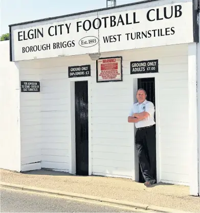  ??  ?? TOUGH TIMES: Elgin City chairman Graham Tatters is holding discussion­s on the club’s preferred start date