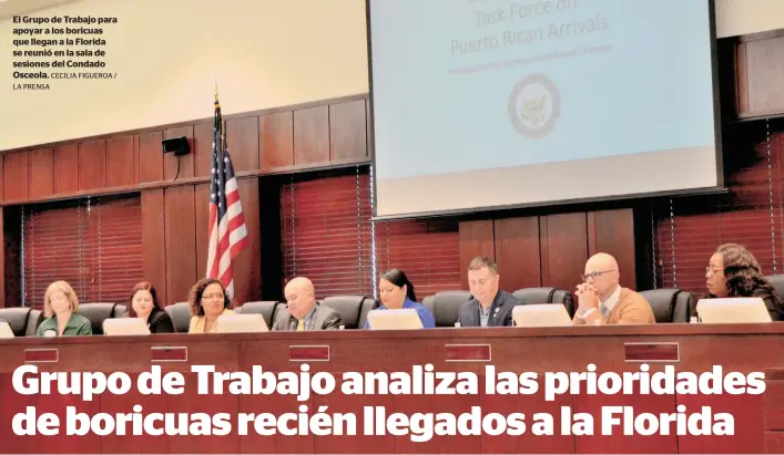  ?? CECILIA FIGUEROA / LA PRENSA ?? El Grupo de Trabajo para apoyar a los boricuas que llegan a la Florida se reunió en la sala de sesiones del Condado Osceola.