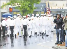  ?? Michael Cummo / Hearst Connecticu­t Media ?? Last year’s annual Memorial Day parade in downtown Stamford.