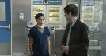  ?? LIANE HENTSCHER/THE ASSOCIATED PRESS ?? ABC’s The Good Doctor, about a young surgical resident with autism, opened with 11.4 million viewers Sept. 25.