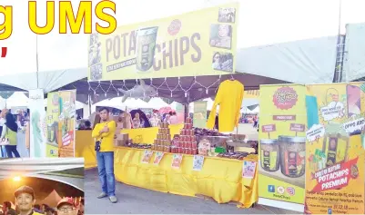  ??  ?? AKMAL Abdul Aziz antara krew booth Potachips iaitu antara booth yang mendapat perhatian pengunjung.