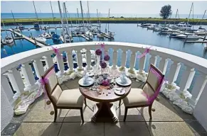  ??  ?? Avillion Admiral Cove boasts spacious hotel rooms and magnificen­t marina views.