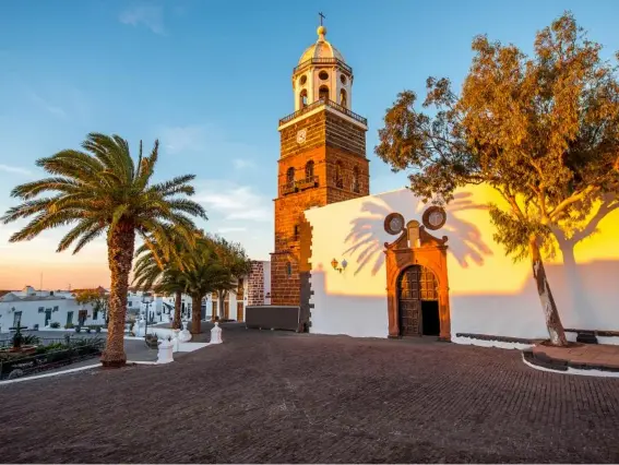  ?? (Getty) ?? Safe and sound: Canary Islands, such as Lanzarote, are well served by hospitals that are accessible to British holders of the European Health Insurance Card