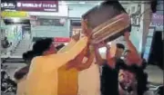  ?? VIDEO GRAB ?? Angry fans broke TVs in Kanpur after India’s loss at Oval.