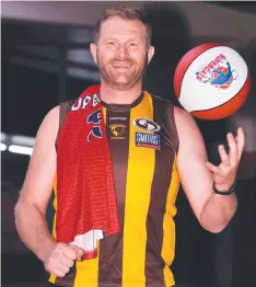  ?? Picture: ALAN BARBER ?? CODE SWITCH: Geelong Supercats legend Seb Loader will make his GDFL debut for Inverleigh today.