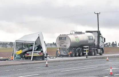  ?? Picture: Darrell Benns. ?? Scene of the collision involving a milk tanker and white van near Fordoun.