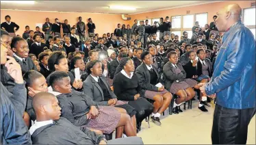  ?? Picture: SUPPLIED ?? MOTIVATION­AL TALK: Menzi Ngubane addresses Masixole High school pupils about the importance of education instead of chasing famebased careers